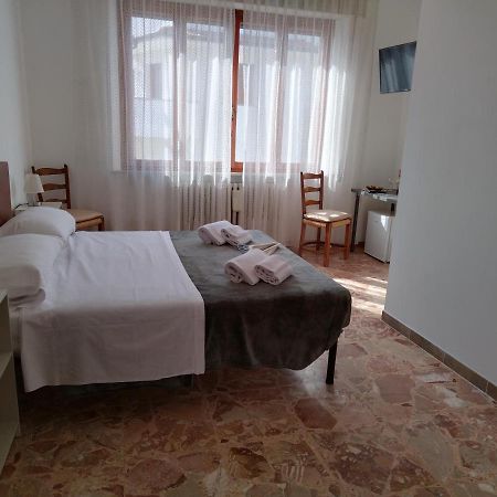 Olimpia Rooms Pisa Exterior foto